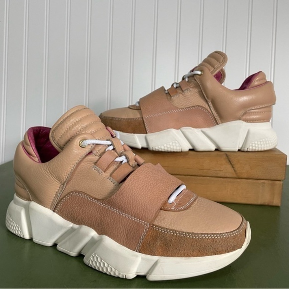 FBCC Flyboys Couture Club VVI Valedictorian Sneakers in Tan & Fuscia Leather